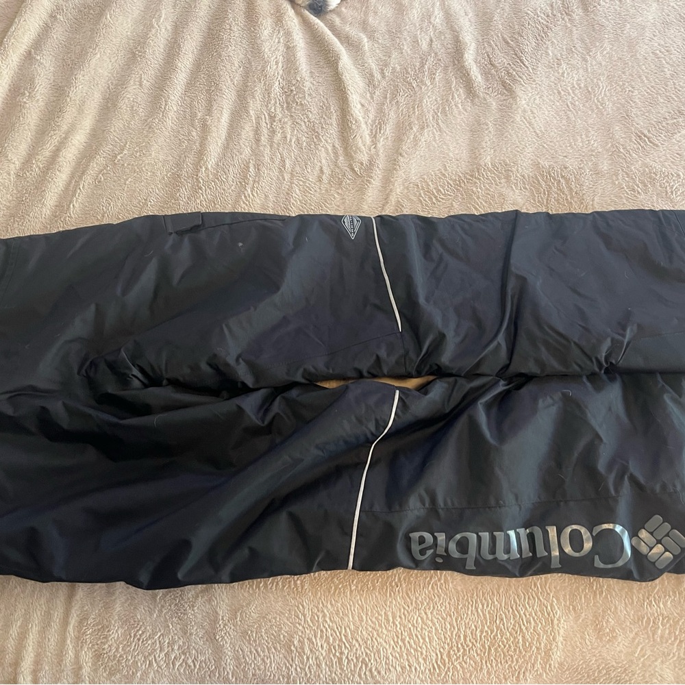 Columbia boys (size 14-16) snow pants-

Used twice- basically new
